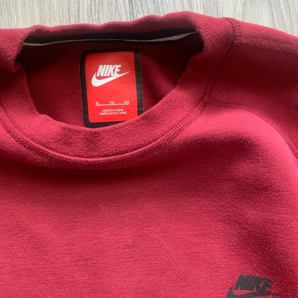 Men’s Nike Crewneck Sweatshirt XL - Picture 2 of 3